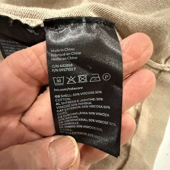 H&M Muscle Fit Polo Tan 1/4 Zip Shirt Short Sleeve Collar Men’s Size Large - Picture 9 of 13